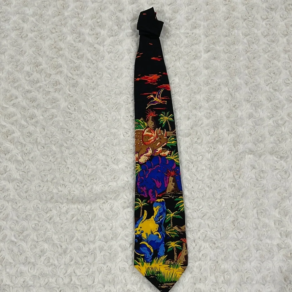 ADDICTION DINOSAUR SILK TIE Black - Picture 4 of 7